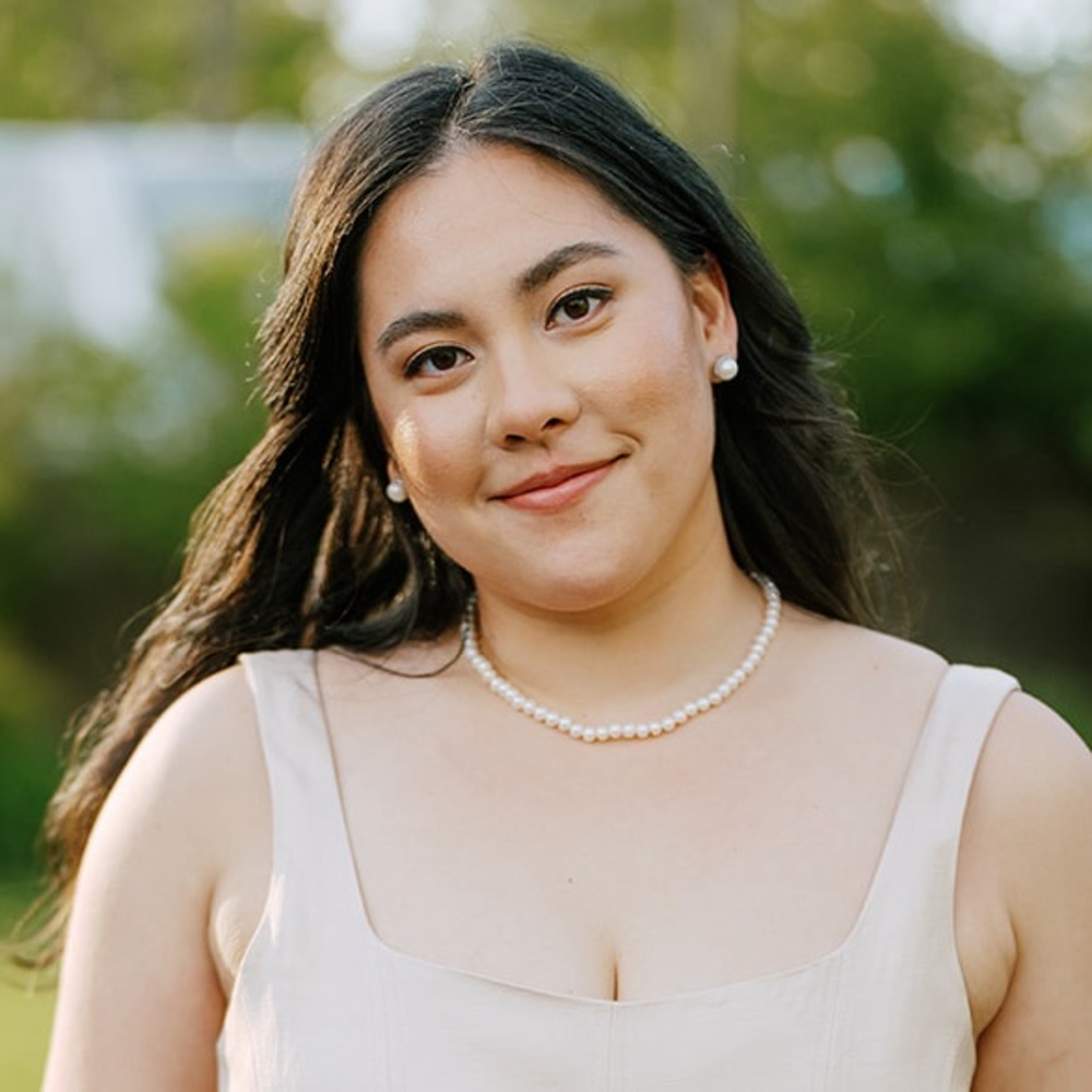 Meet your Posher, Eve